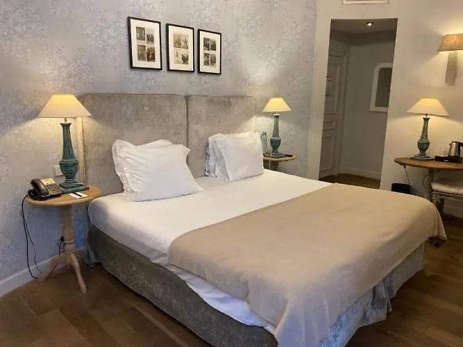 New Roblin Otel 4*