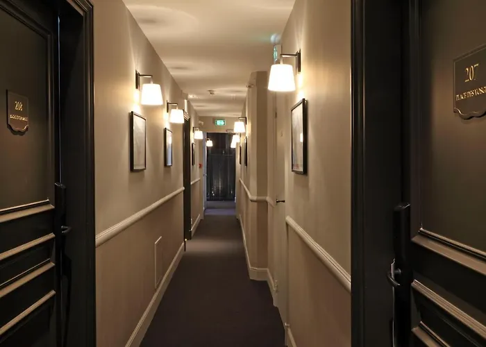 Otel New Roblin Paris