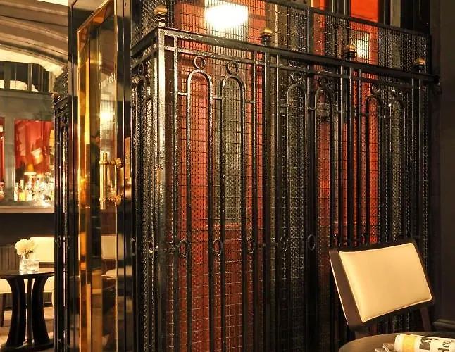 New Roblin Otel Paris