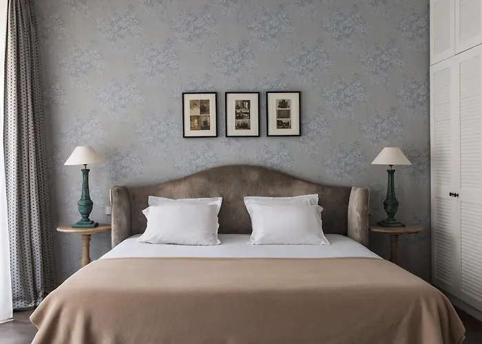 New Roblin Otel 4*