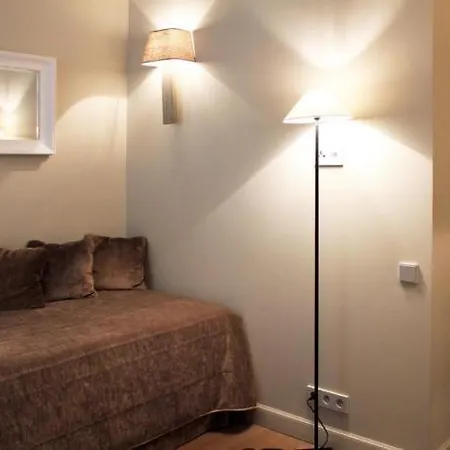 New Roblin باريس