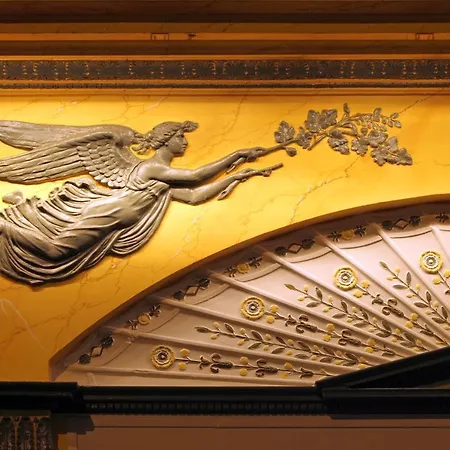 New Roblin باريس