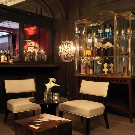 New Roblin 4* باريس