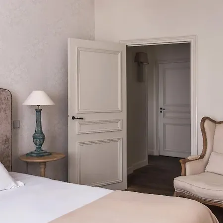 Hotel New Roblin Paris