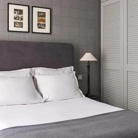 فندق New Roblin 4*