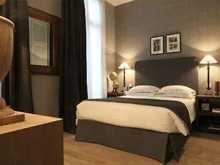 Szálloda New Roblin 4*