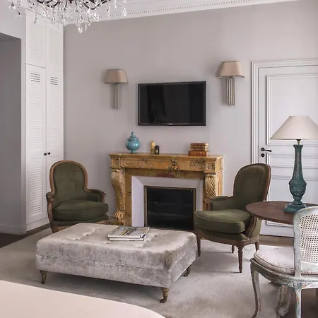 New Roblin 4* 巴黎