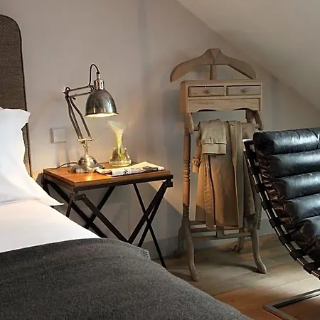 New Roblin Hotel 4*