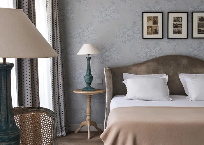 New Roblin 4* Paryż