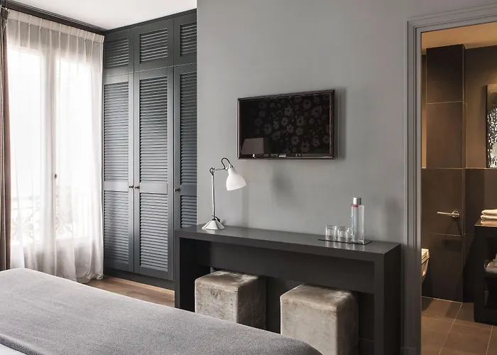 Otel New Roblin 4*